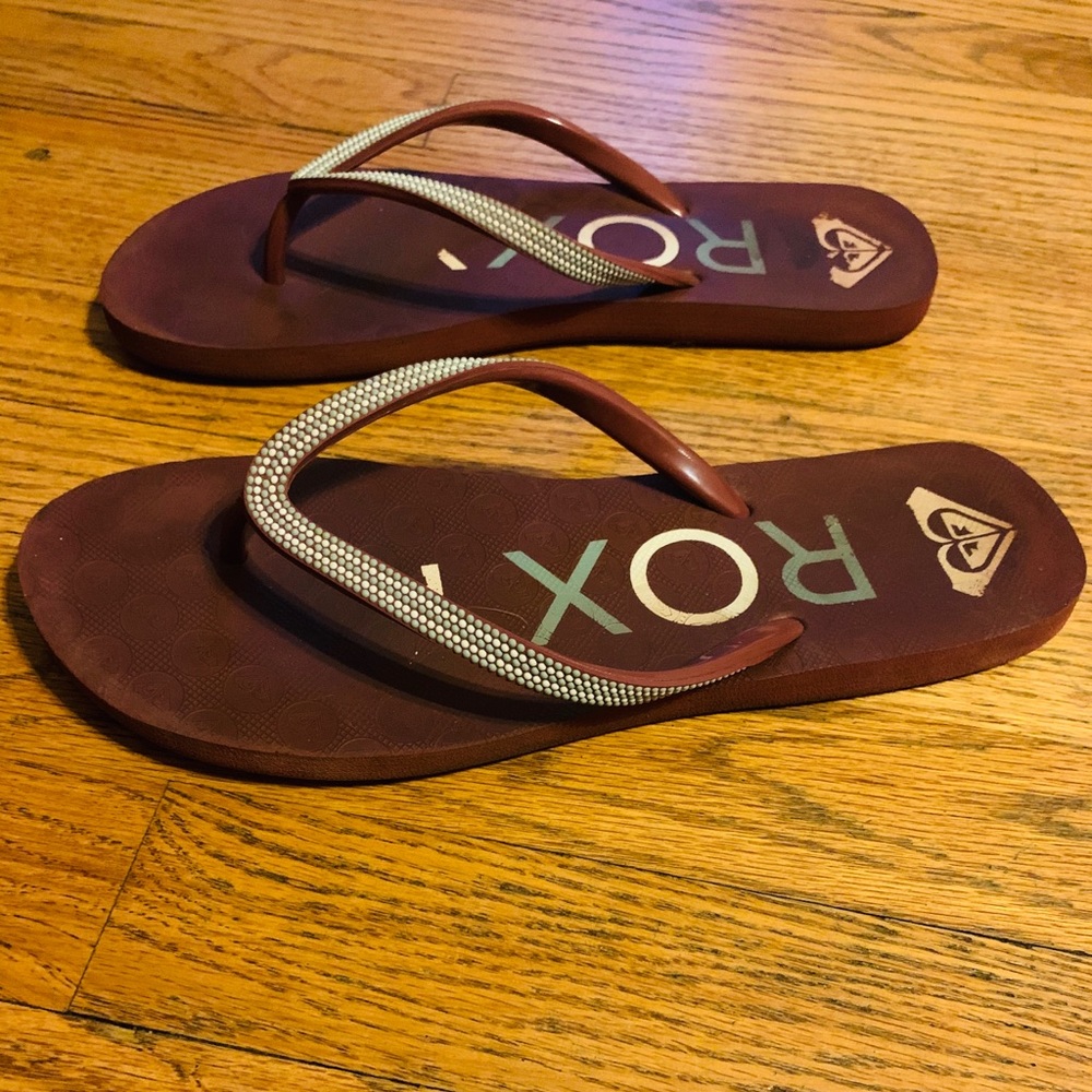 Red Roxy Flip Flops - Picture 3 of 5